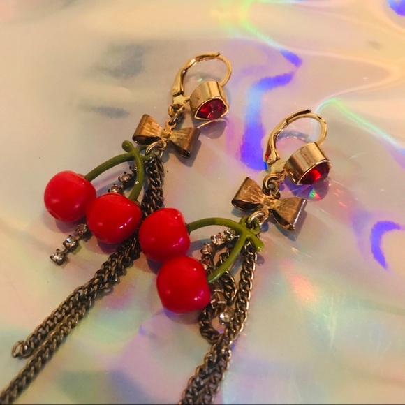 Cherry dangle earrings betsey Johnson plastic DP